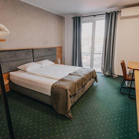 Villa Rosa Тимишоара Экстерьер фото