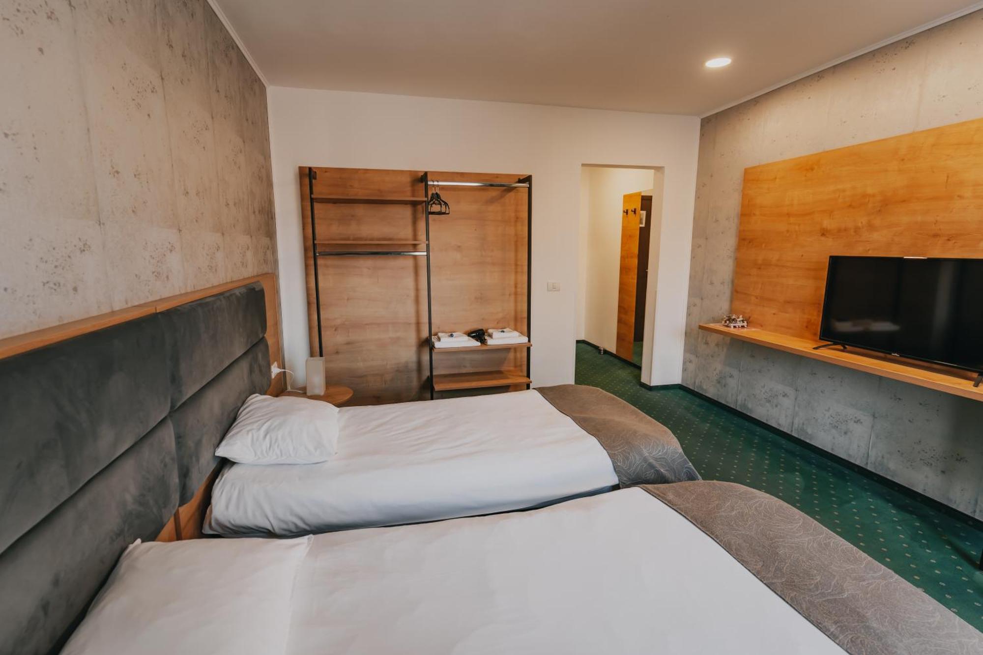 Villa Rosa Тимишоара Экстерьер фото