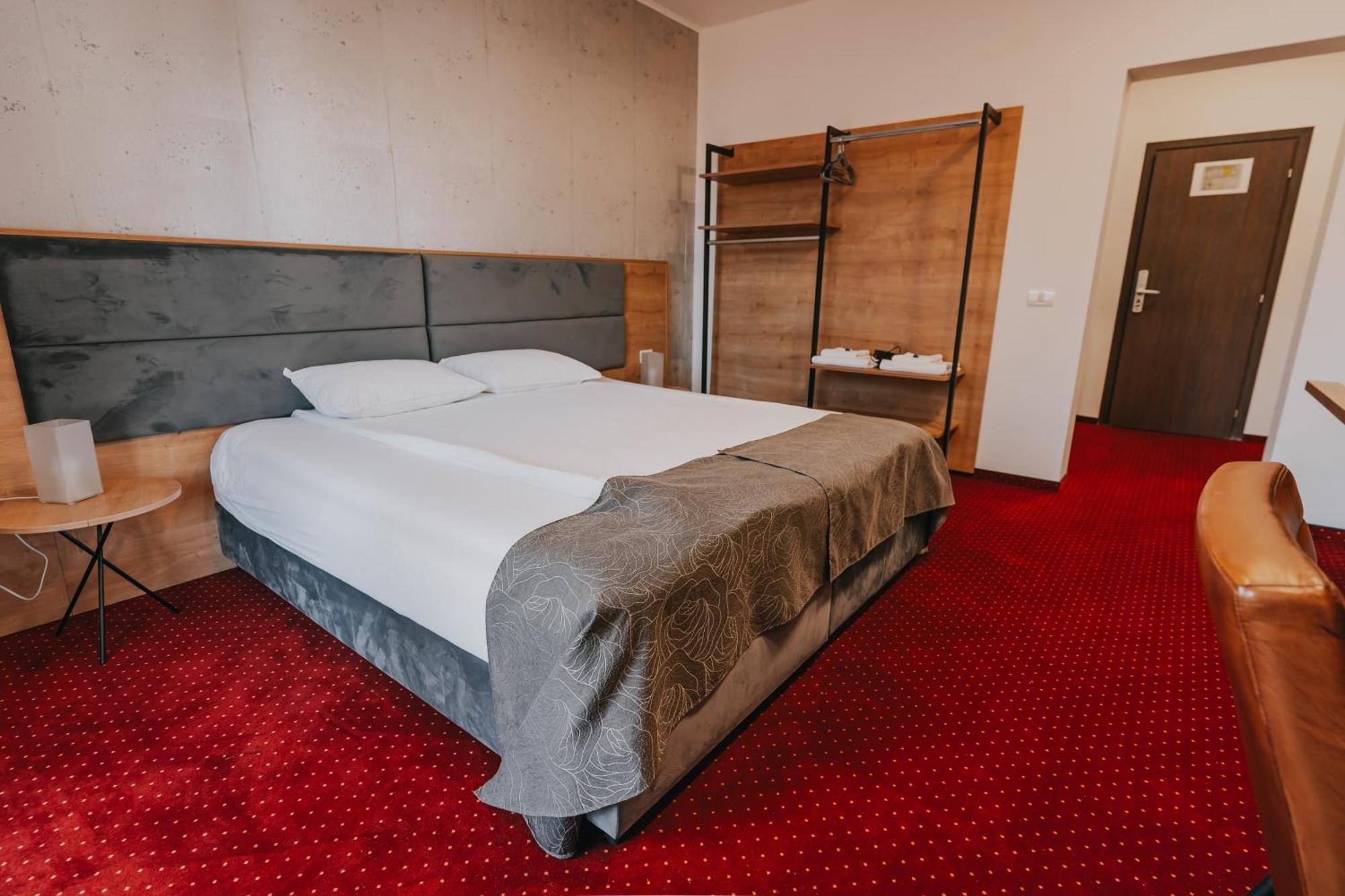 Villa Rosa Тимишоара Экстерьер фото